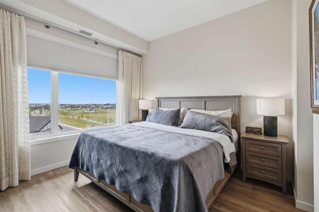 508-24 Mahogany Path Se, Calgary, AB - Indoor Photo Showing Bedroom