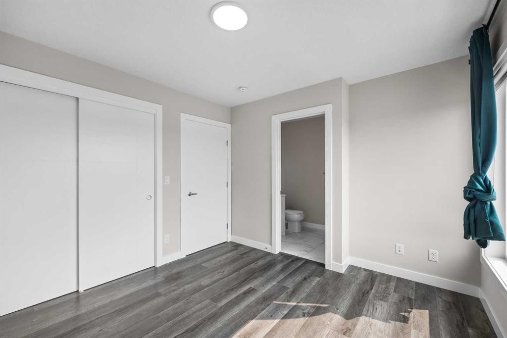 615 Evanston Link Nw, Calgary, AB - Indoor Photo Showing Other Room