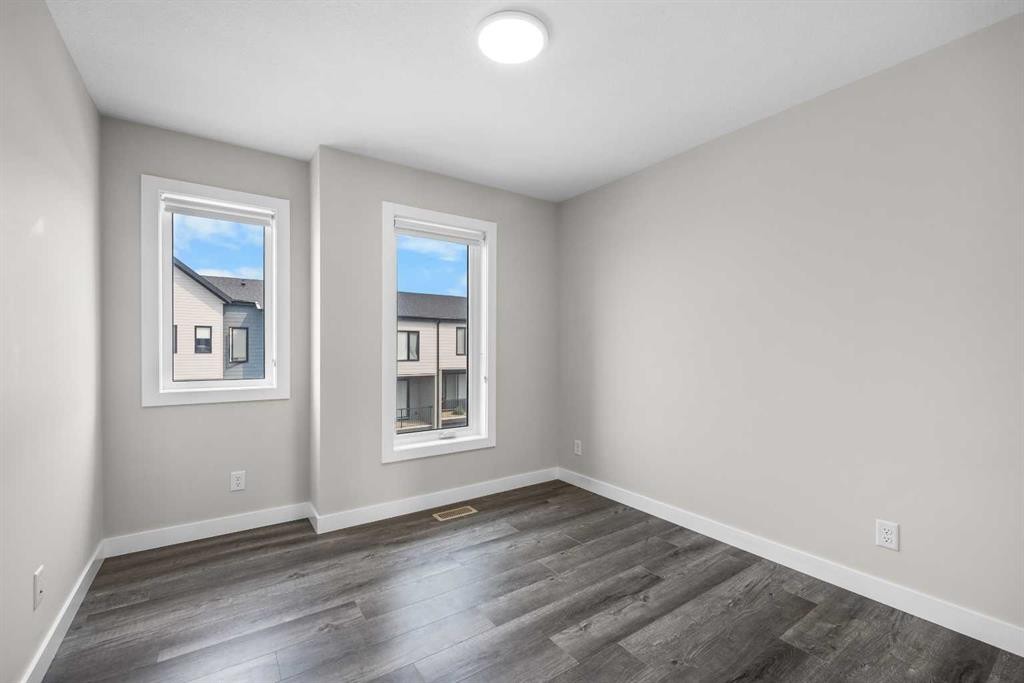615 Evanston Link Nw, Calgary, AB - Indoor Photo Showing Other Room