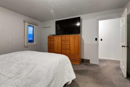 14100 84 Street Se, Calgary, AB 