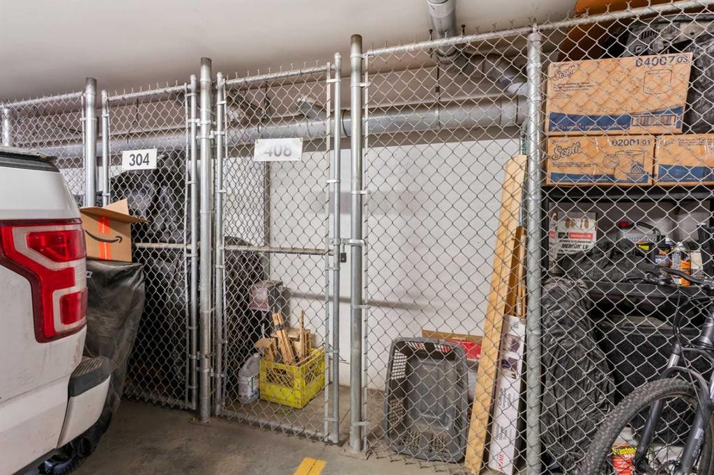 408-20 Walgrove Se, Calgary, AB - Indoor With Storage