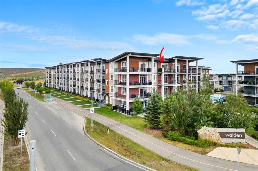 408-20 Walgrove Se, Calgary, AB - Outdoor With Balcony