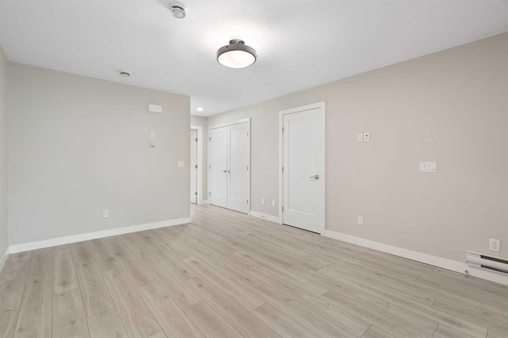 125 Corner Meadows Gate Ne, Calgary, AB - Indoor Photo Showing Other Room