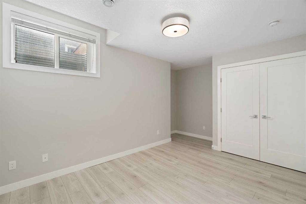 125 Corner Meadows Gate Ne, Calgary, AB - Indoor Photo Showing Other Room