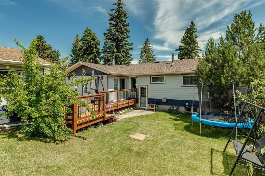 241 Allan Crescent Se, Calgary, AB - Outdoor With Deck Patio Veranda