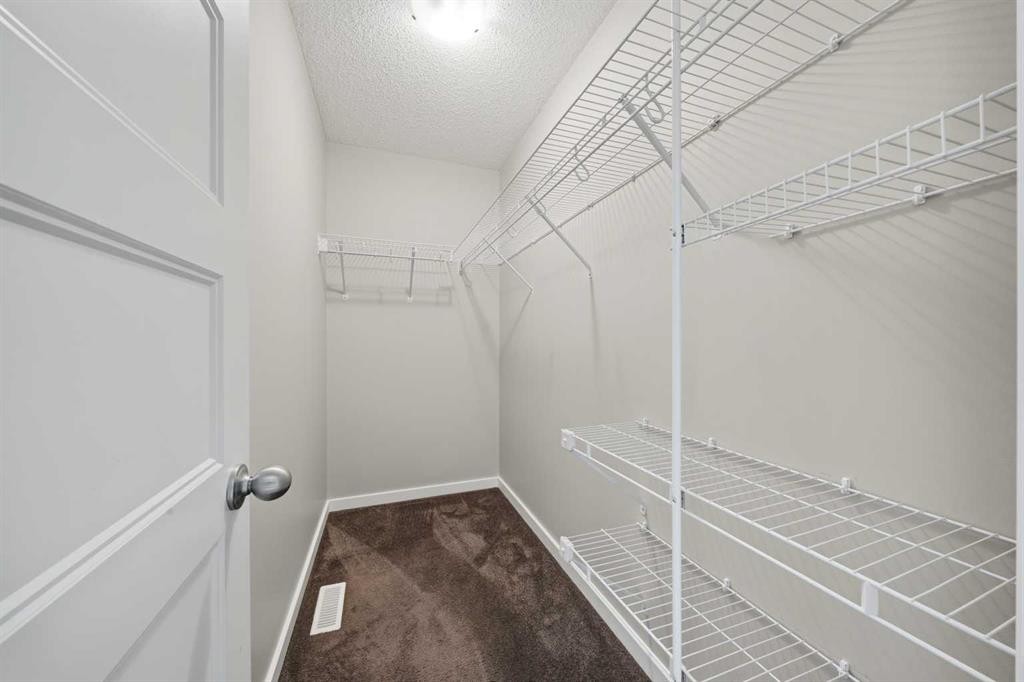 75 Legacy Glen Row Se, Calgary, AB - Indoor With Storage