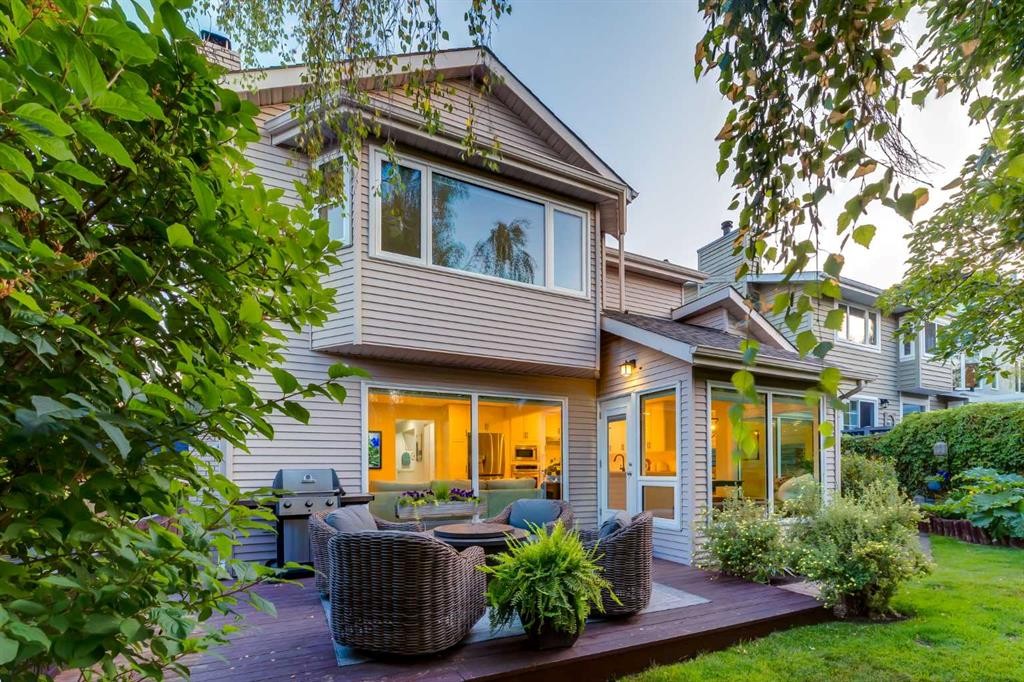 775 Strathcona Drive Sw, Calgary, AB - Outdoor With Deck Patio Veranda