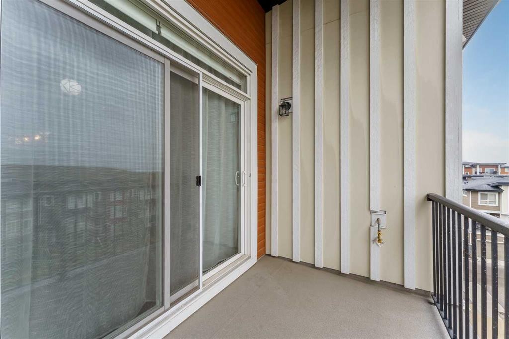 410-35 Walgrove Walk Se, Calgary, AB - Outdoor With Balcony With Exterior