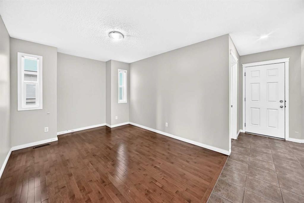 195 Taralake Way, Calgary, AB - Indoor Photo Showing Other Room