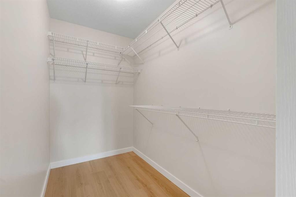 307-1307 Valleyview Park Se, Calgary, AB - Indoor With Storage