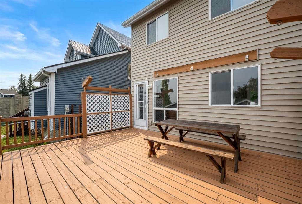91 Hidden Crescent Nw, Calgary, AB