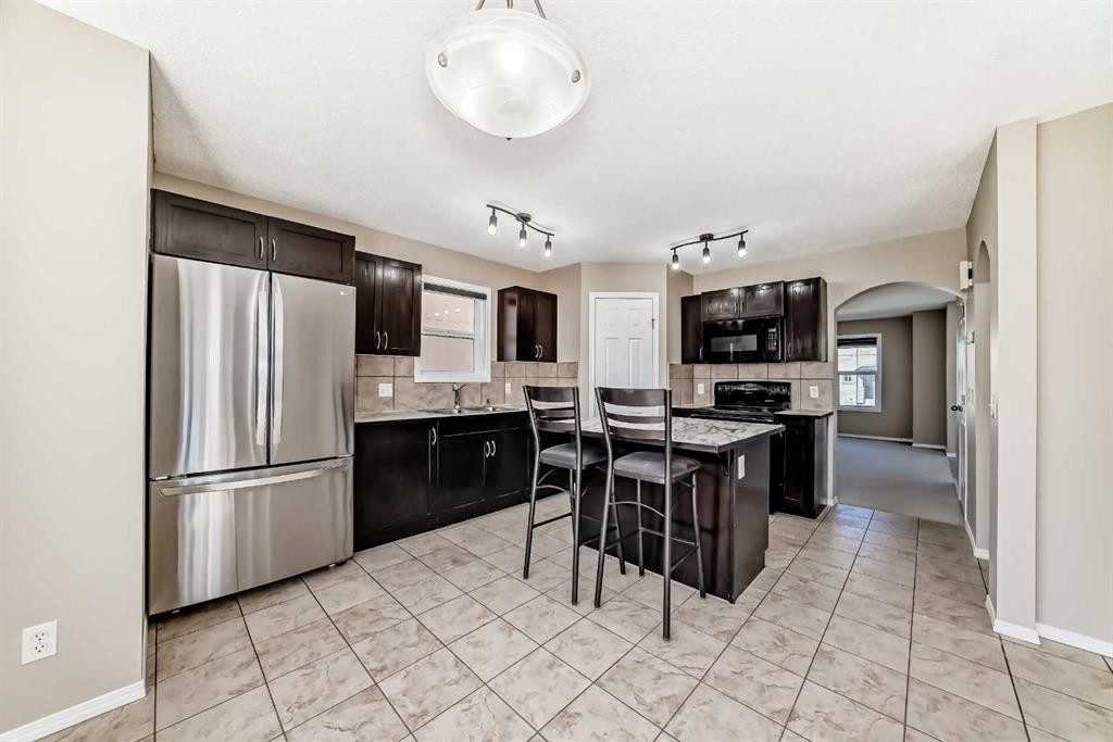 52 Taralake Street Ne, Calgary, AB - Indoor Photo Showing Kitchen