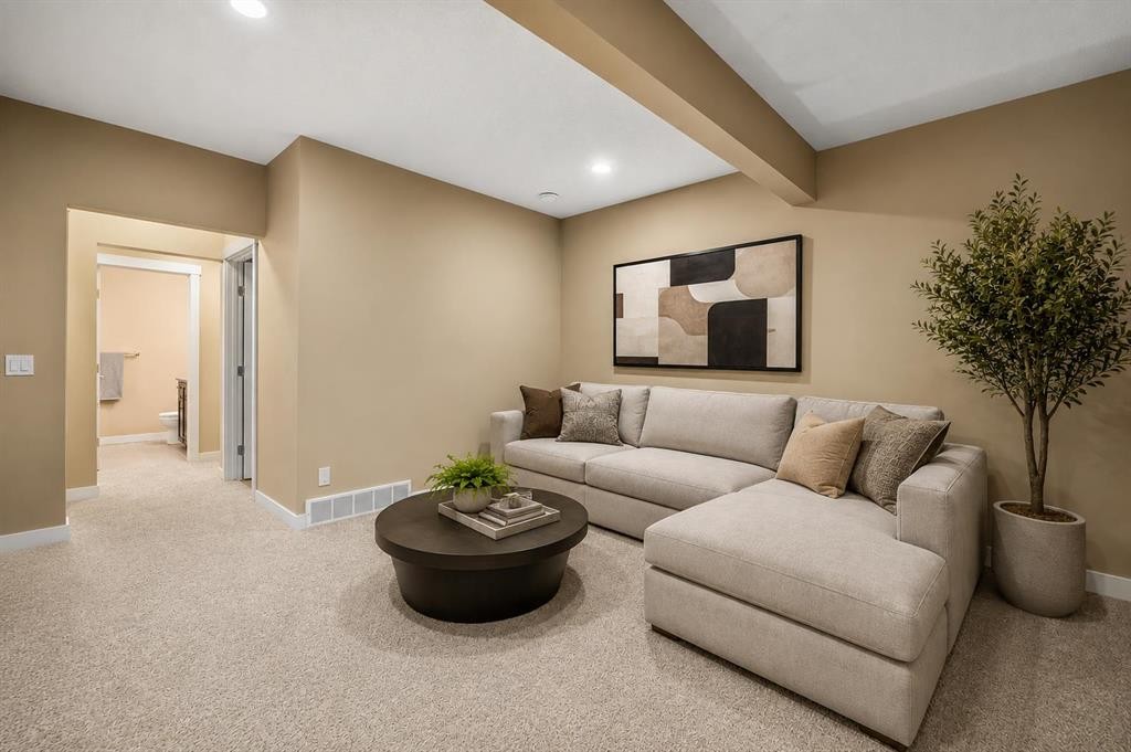 63 Cortina Villas Sw, Calgary, AB - Indoor