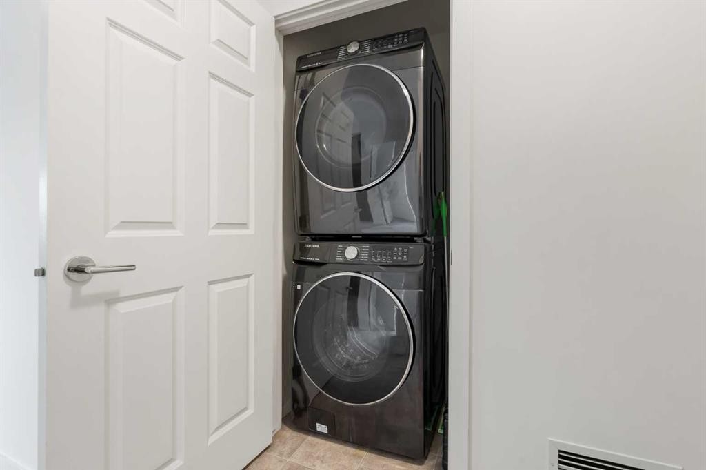 4418-99 Copperstone Park Se, Calgary, AB - Indoor Photo Showing Laundry Room
