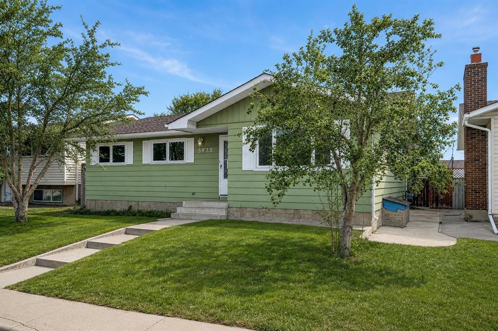 5835 28 Avenue Ne, Calgary, AB - Outdoor