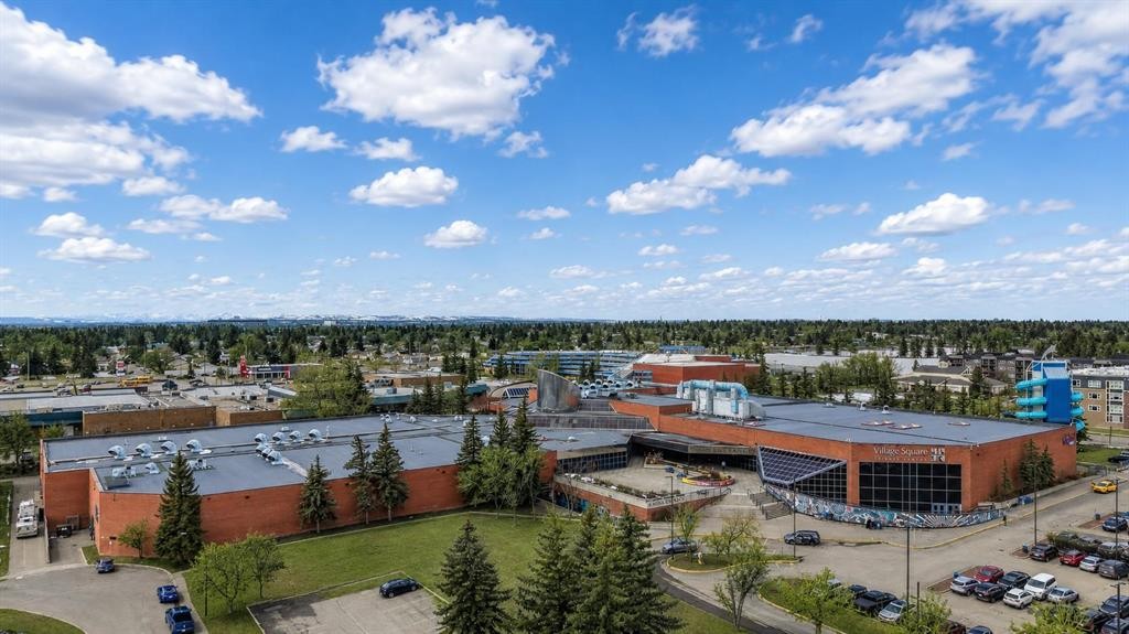 5835 28 Avenue Ne, Calgary, AB - Outdoor With View
