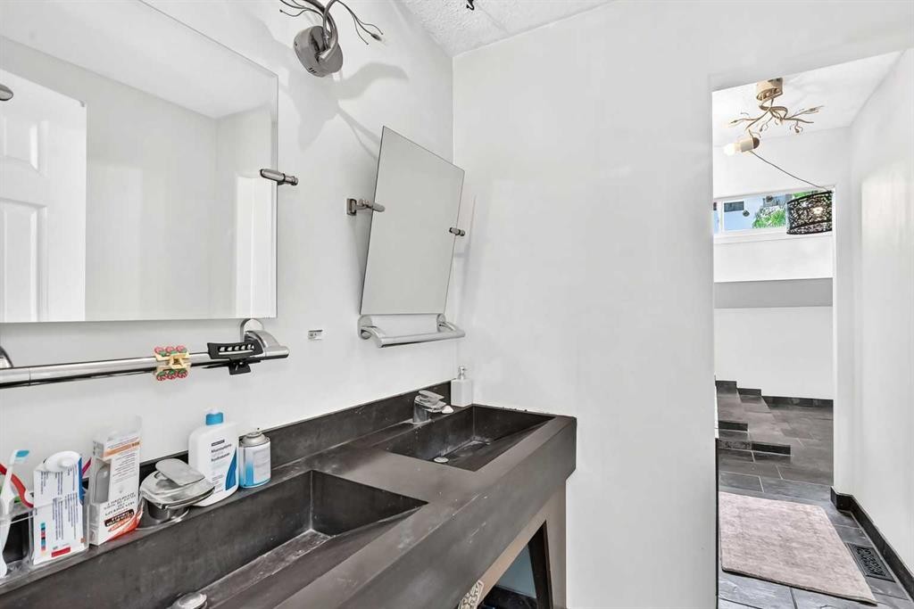 55 Pineland Close Ne, Calgary, AB