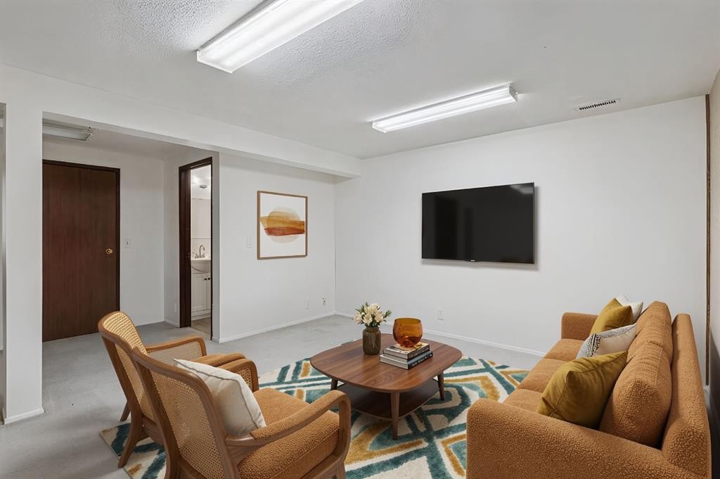283 Abinger Crescent Ne, Calgary, AB - Indoor