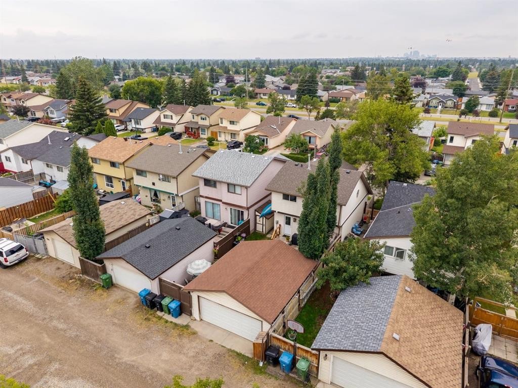 283 Abinger Crescent Ne, Calgary, AB - Outdoor With View