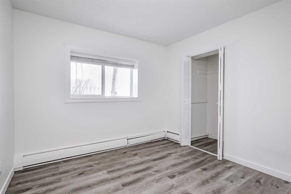 113-6919 Elbow Drive Sw, Calgary, AB - Indoor Photo Showing Other Room