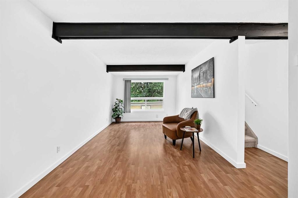 403-11010 Bonaventure Drive Se, Calgary, AB - Indoor Photo Showing Other Room