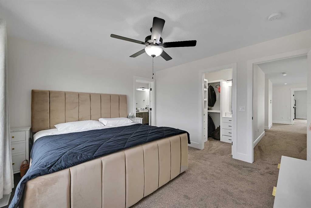 70 South Shore Bay, Chestermere, AB - Indoor Photo Showing Bedroom