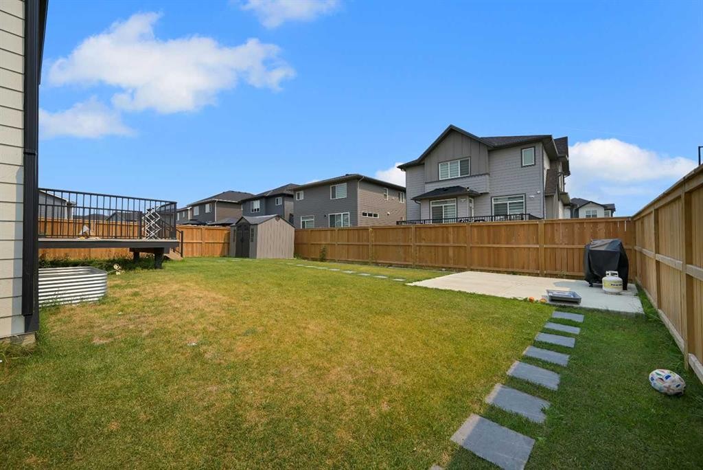 70 South Shore Bay, Chestermere, AB - Outdoor