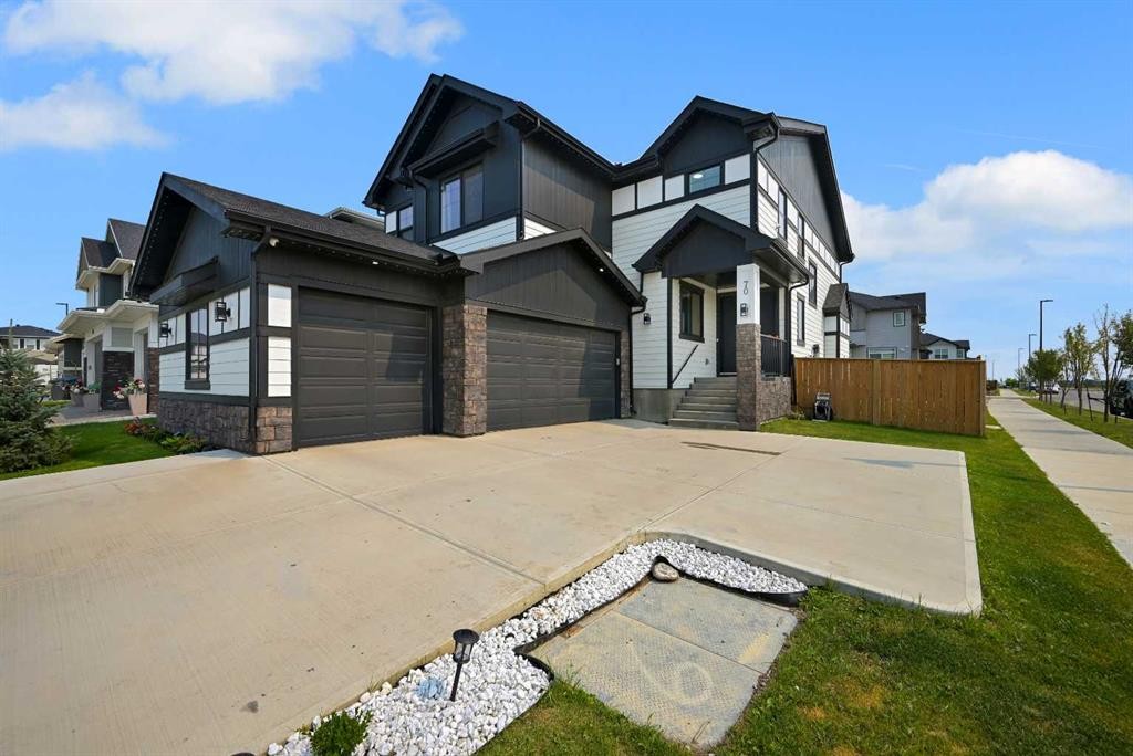70 South Shore Bay, Chestermere, AB - Outdoor With Facade