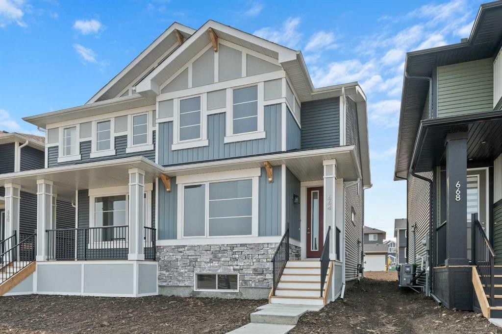 664 Sora Boulevard Se, Calgary, AB - Outdoor With Facade