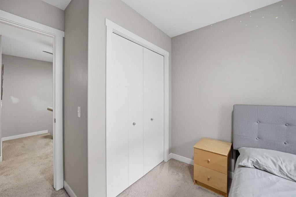 427 Redstone View Ne, Calgary, AB - Indoor Photo Showing Bedroom