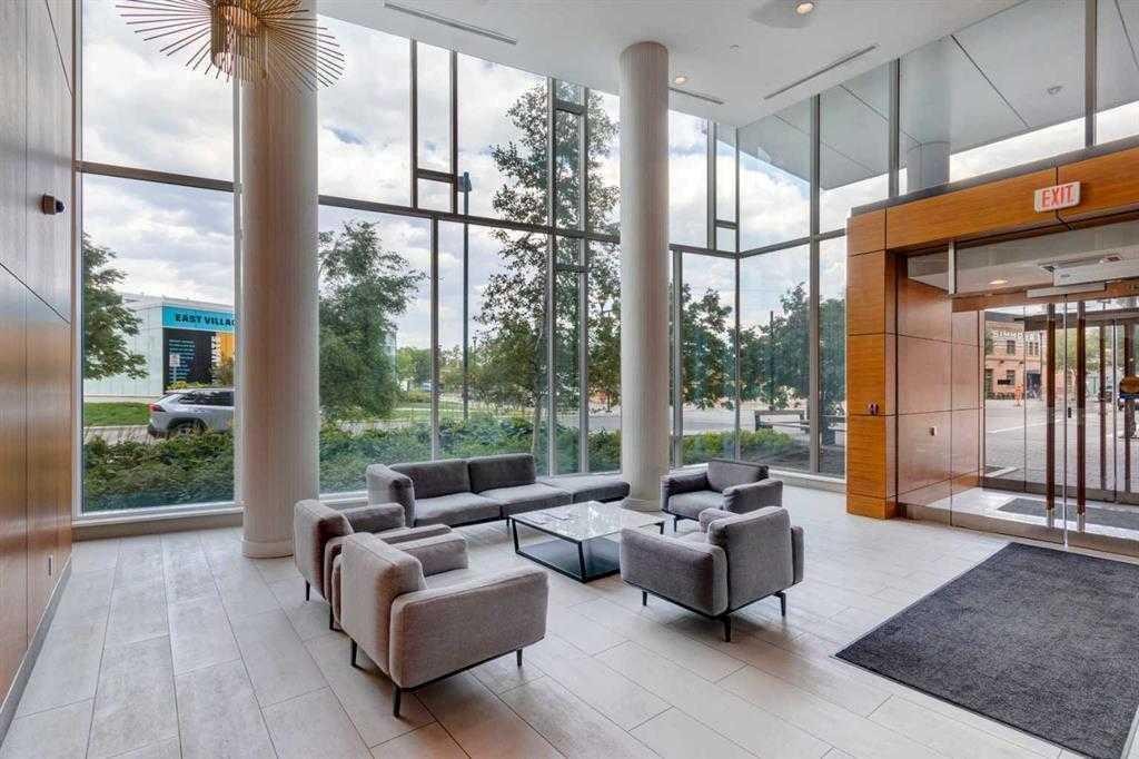 402-519 Riverfront Avenue Se, Calgary, AB - Indoor Photo Showing Other Room