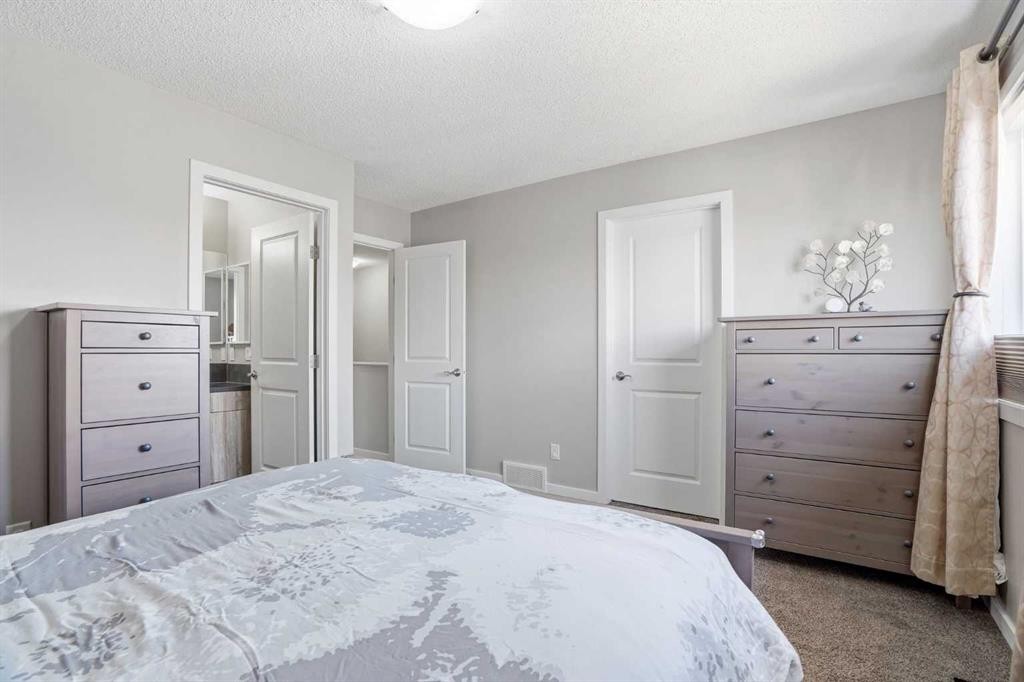 72 Redstone Common Ne, Calgary, AB - Indoor Photo Showing Bedroom