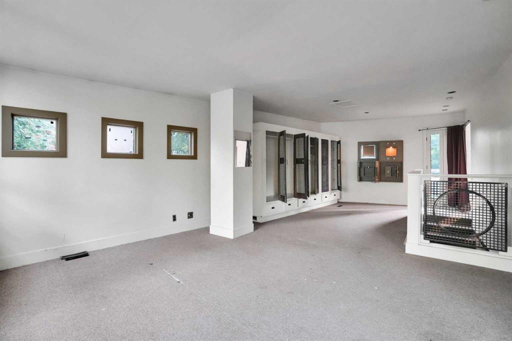 2131 16A Street Sw, Calgary, AB - Indoor