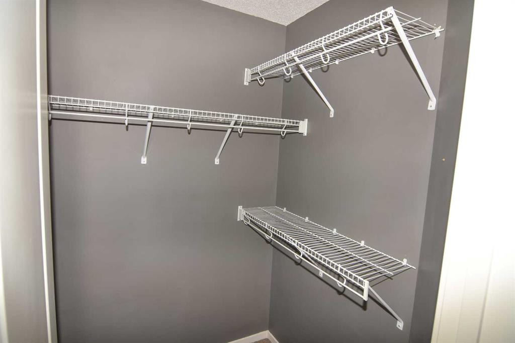 43 Kinlea Common Nw, Calgary, AB - Indoor With Storage