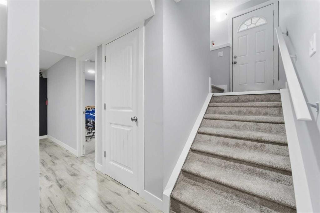 174 Morningside Circle Sw, Airdrie, AB - Indoor Photo Showing Other Room