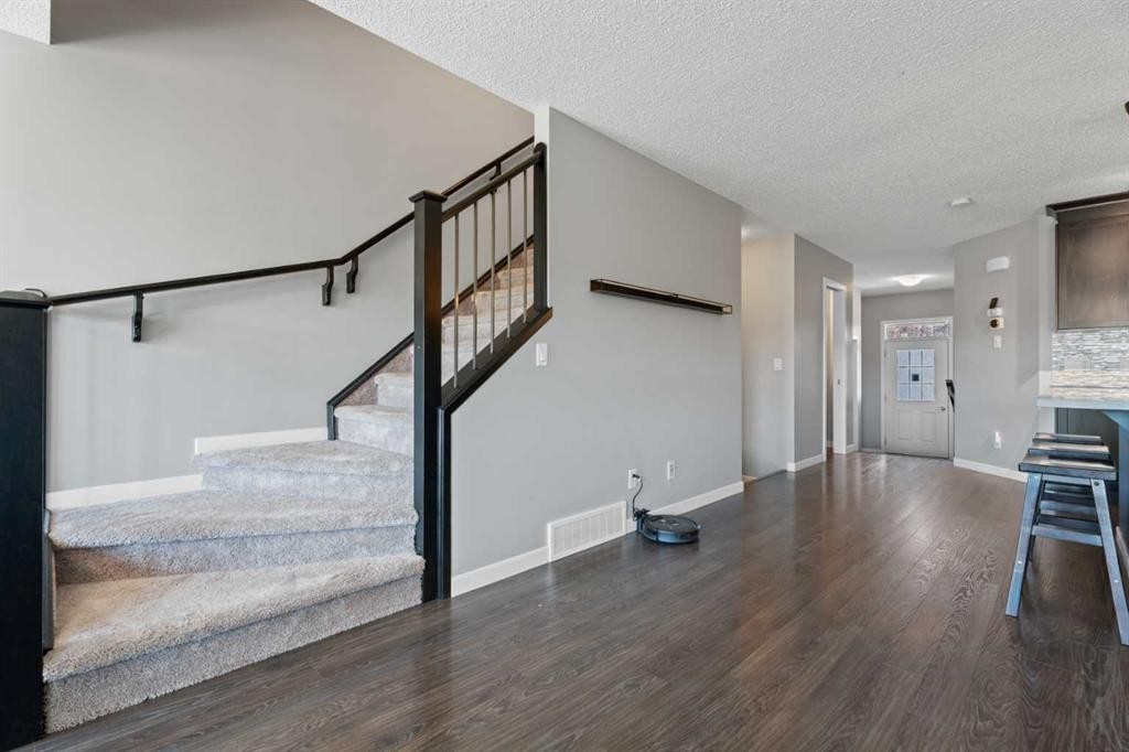 139 Auburn Meadows Place Se, Calgary, AB - Indoor Photo Showing Other Room