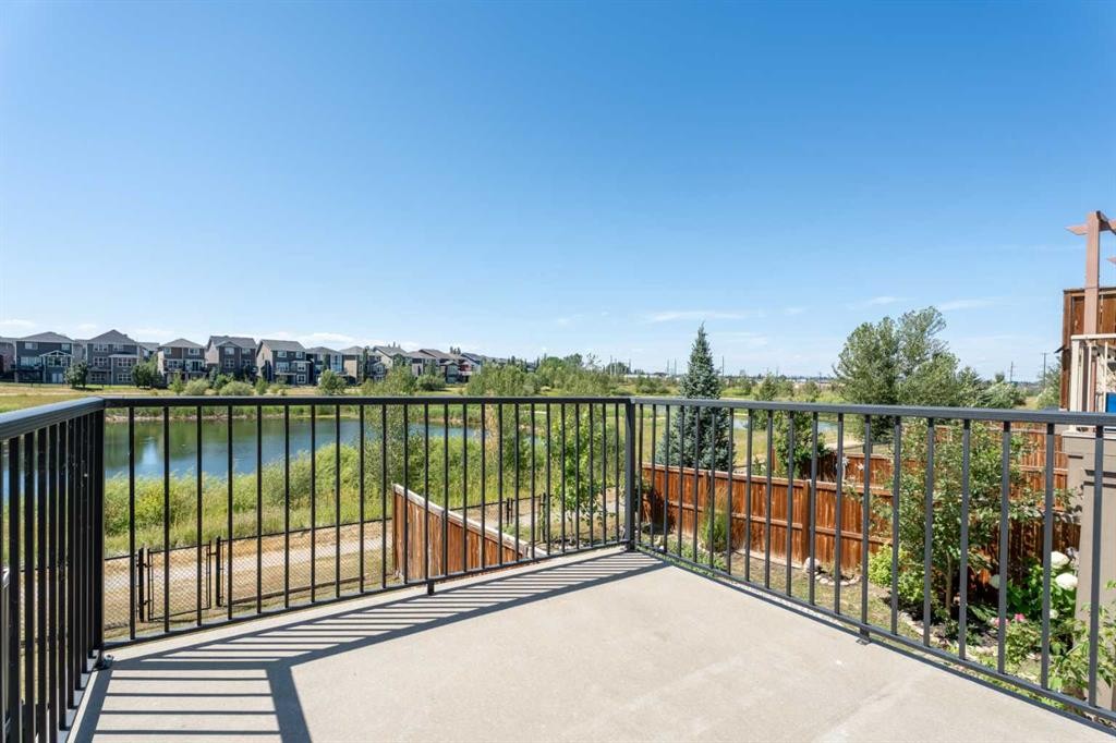 139 Auburn Meadows Place Se, Calgary, AB - Outdoor With Exterior