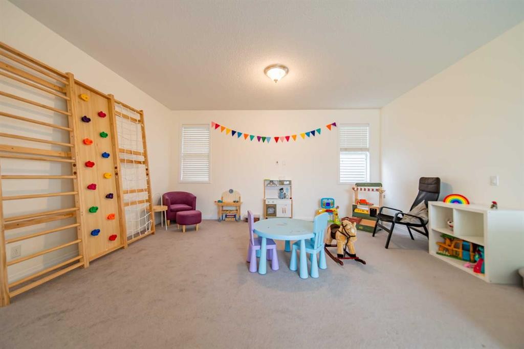 83 Auburn Glen Lane Se, Calgary, AB - Indoor Photo Showing Other Room