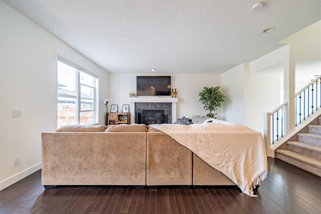 83 Auburn Glen Lane Se, Calgary, AB - Indoor With Fireplace