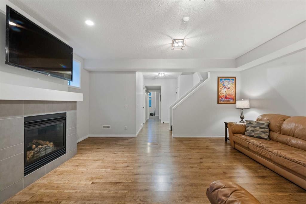 257 Auburn Meadows Way Se, Calgary, AB
