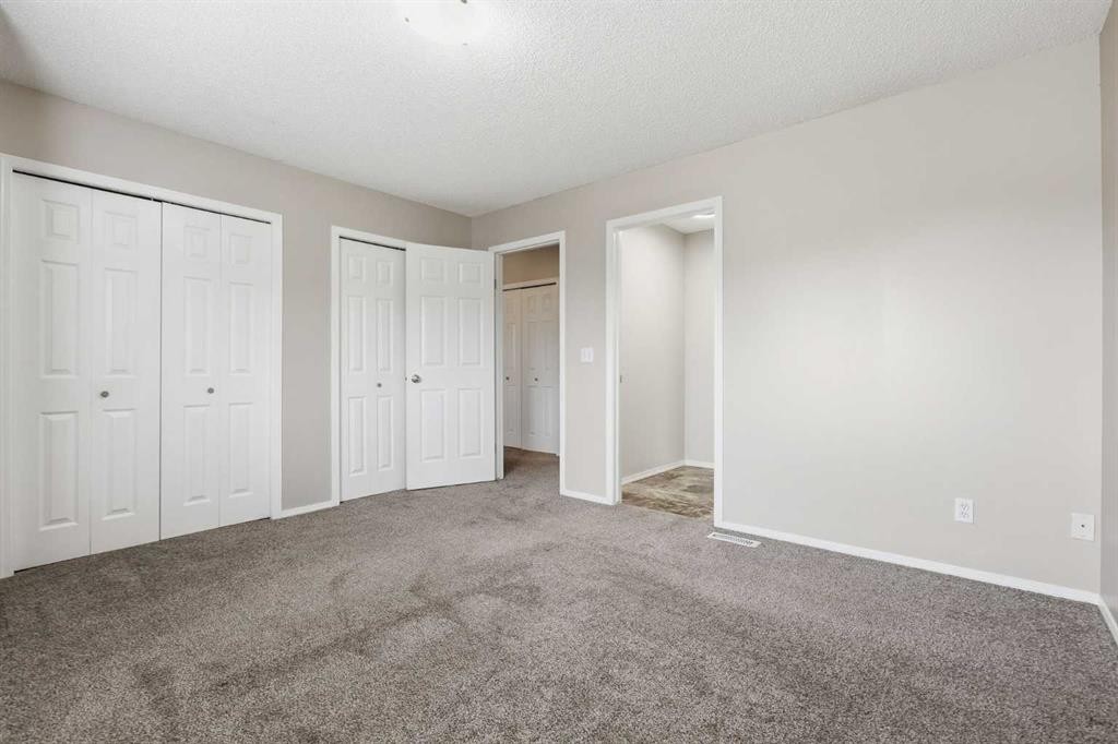103-760 Railway Gate Sw, Airdrie, AB - Indoor