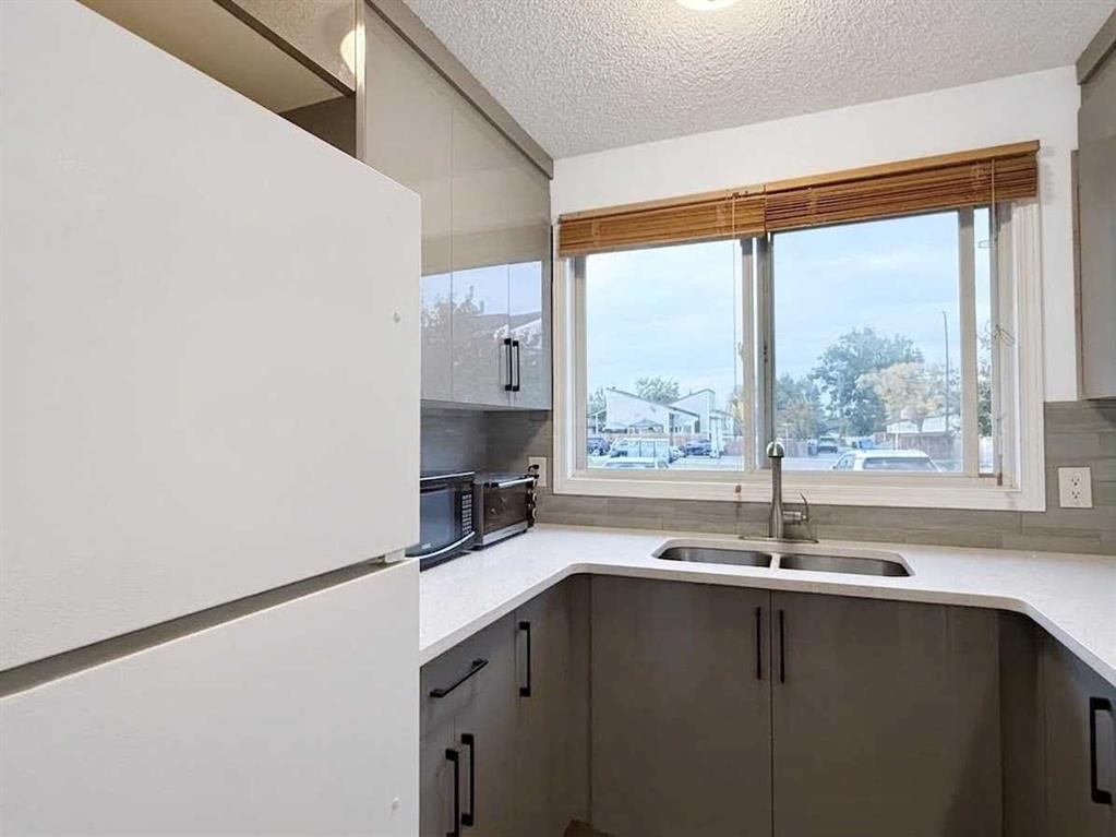 49-5425 Pensacola Crescent Se, Calgary, AB