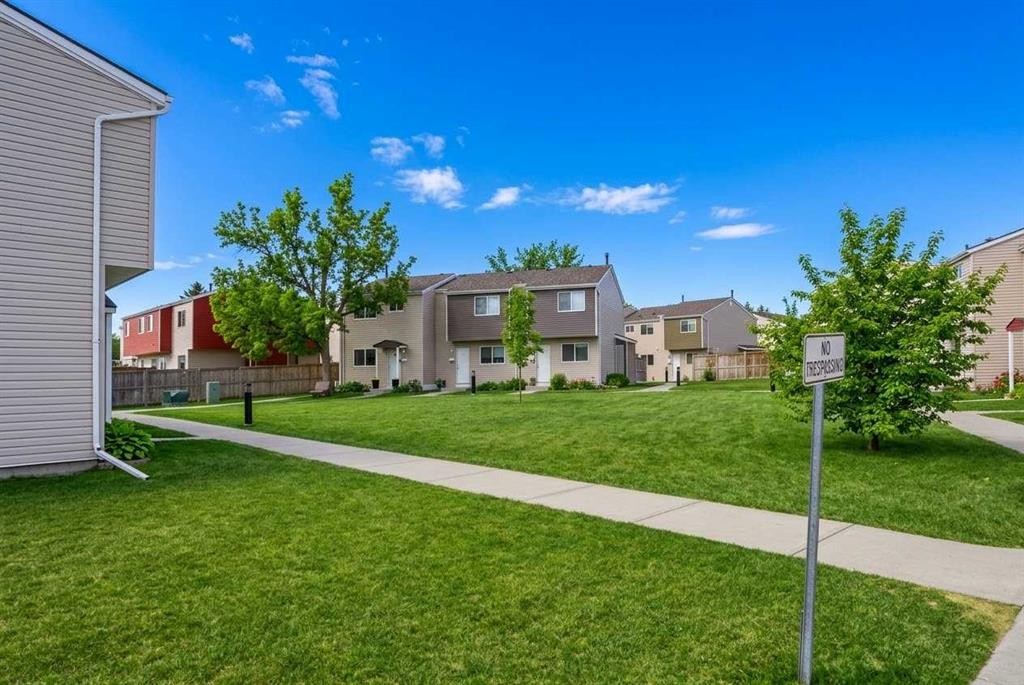 49-5425 Pensacola Crescent Se, Calgary, AB