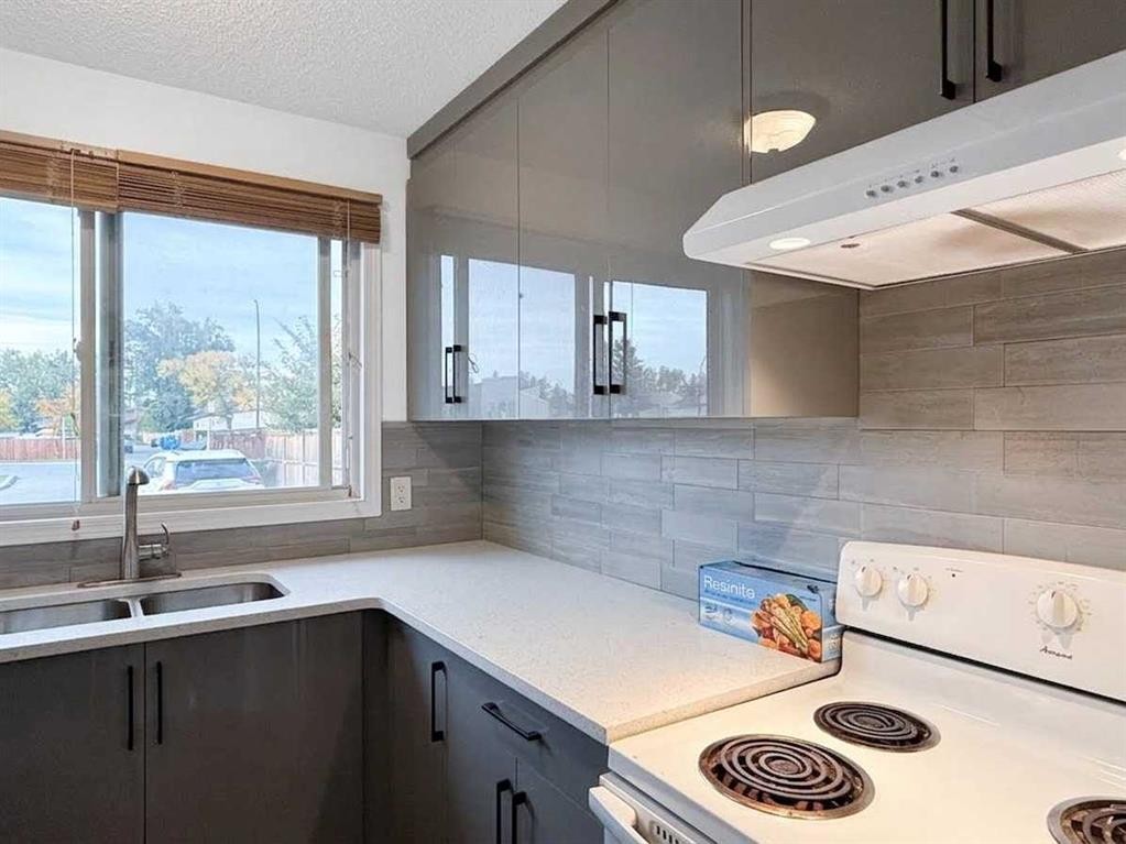 49-5425 Pensacola Crescent Se, Calgary, AB