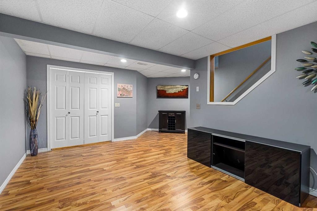 224 Arbour Ridge Way Nw, Calgary, AB - Indoor