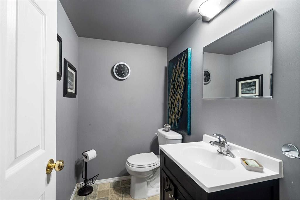 224 Arbour Ridge Way Nw, Calgary, AB - Indoor Photo Showing Bathroom