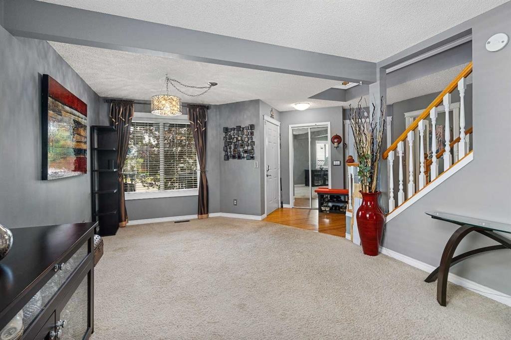 224 Arbour Ridge Way Nw, Calgary, AB - Indoor Photo Showing Other Room