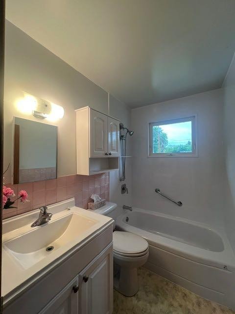 622 6 Avenue, Wainwright, AB - Indoor Photo Showing Bathroom