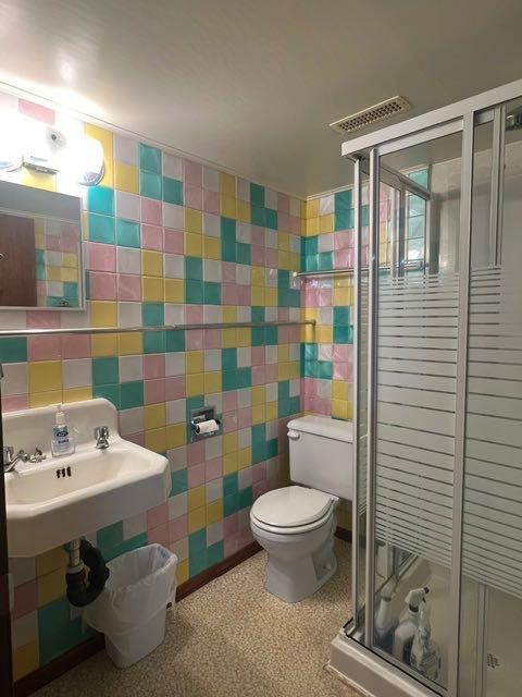 622 6 Avenue, Wainwright, AB - Indoor Photo Showing Bathroom