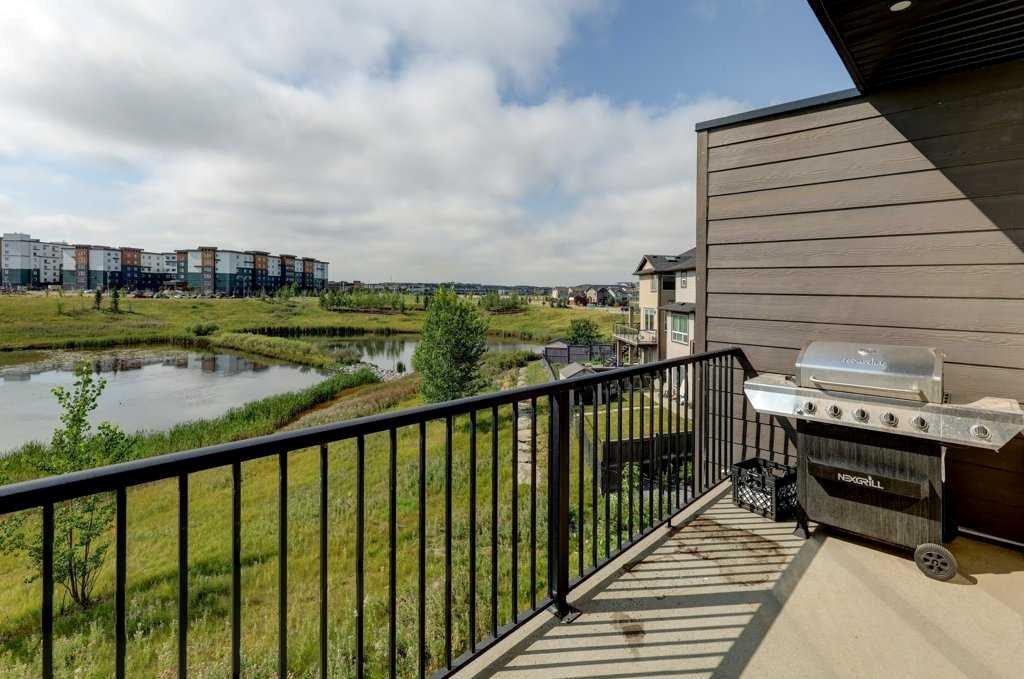 305 Skyview Ranch Circle Ne, Calgary, AB - Outdoor With Balcony With Exterior